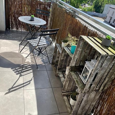 Apartament Solna 80 - Centrum Miasta Z Podziemnym Garazem Kielce Exterior photo